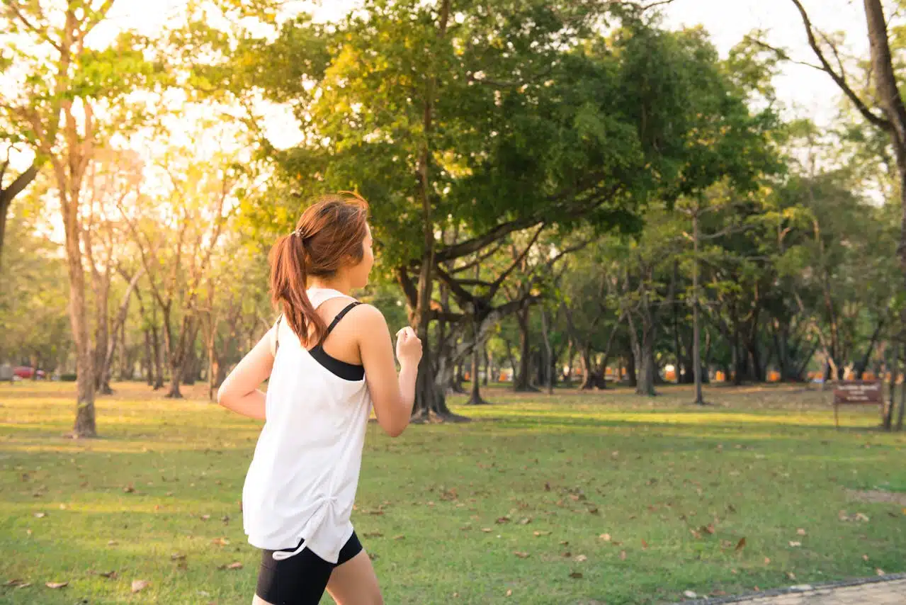 Femme Running